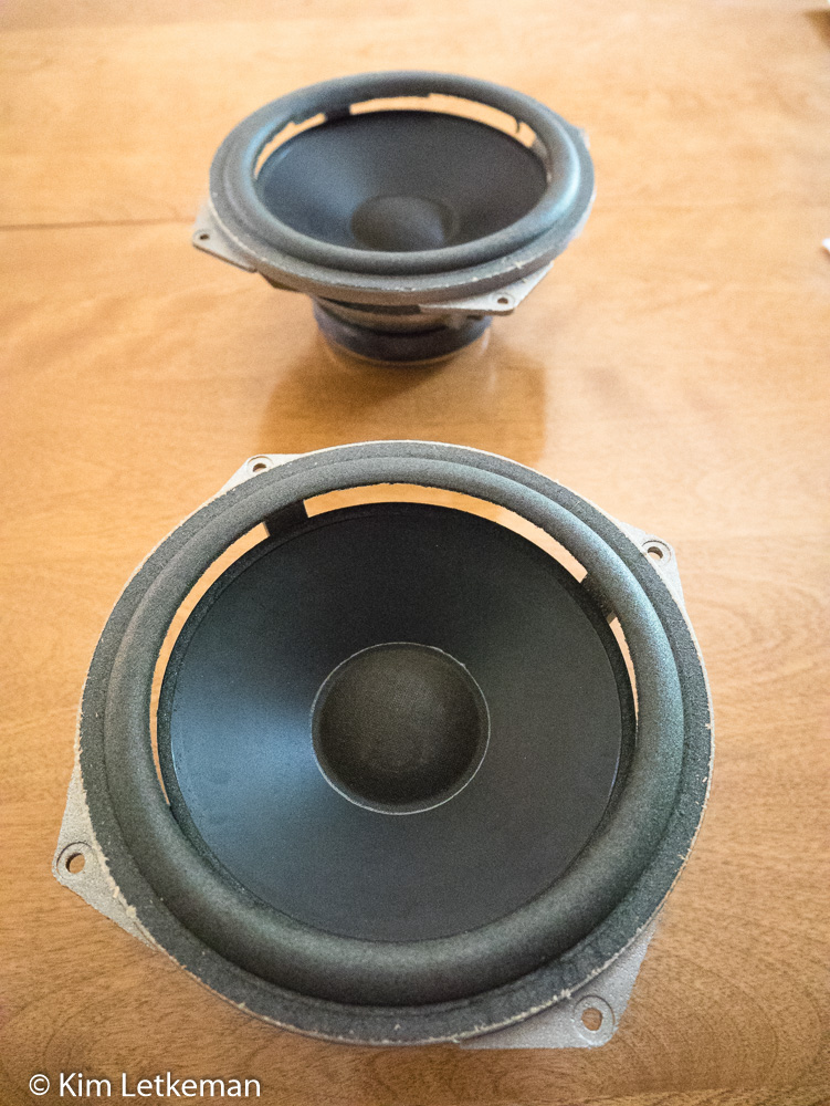 paradigm titan bookshelf speakers